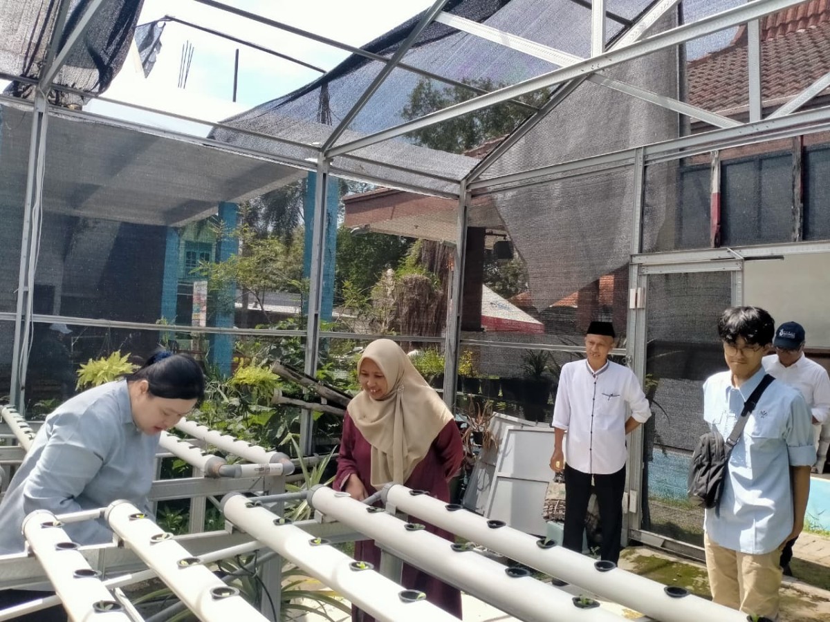 Green House Asih Pinatih