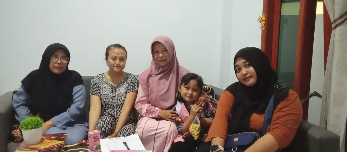 KUNJUNGAN RUMAH OLEH TEAM T