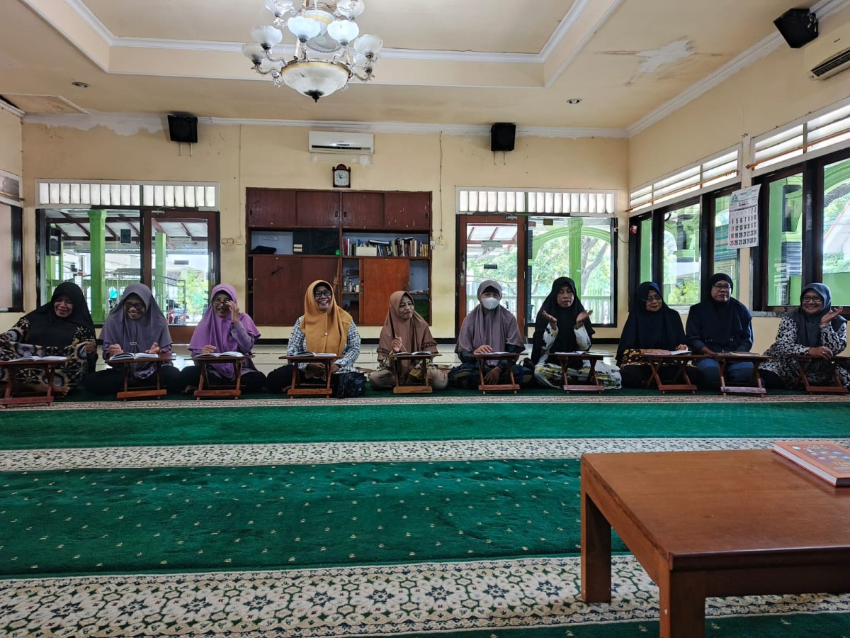 Pengajian Jemaat Majelis Ar Rohman Kelurahan kartoharjo