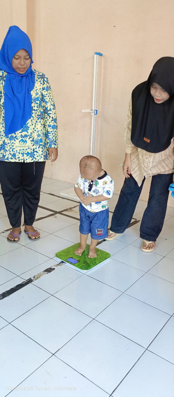 pengukuran tinggi badan balita