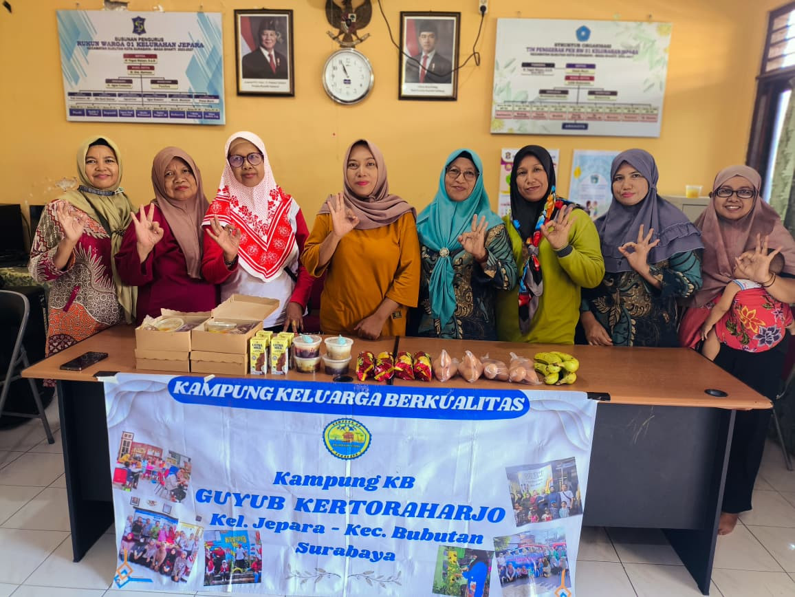 DASHAT (DAPUR SEHAT ATASI STUNTING) KAMPUNG KB KELURAHAN JEPARA