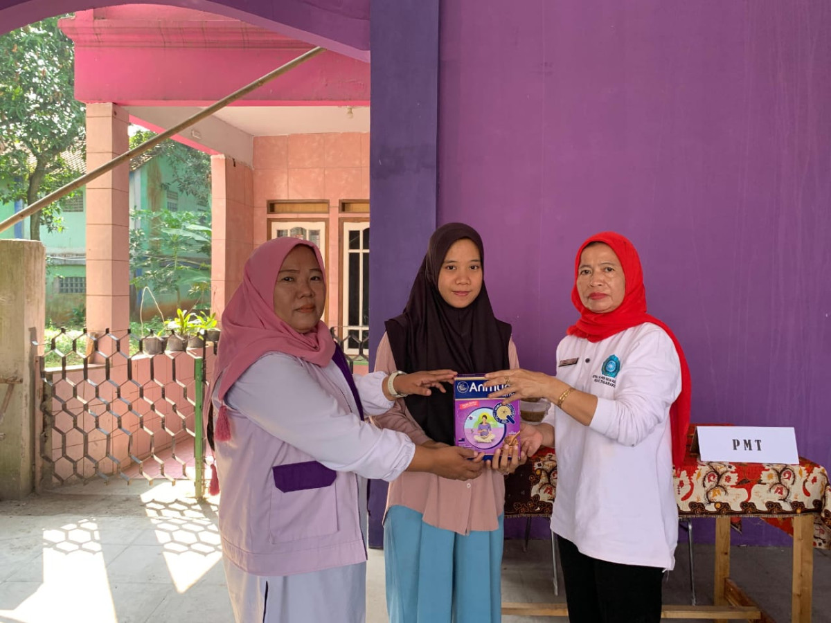 Pemberian susu bumil. Kek