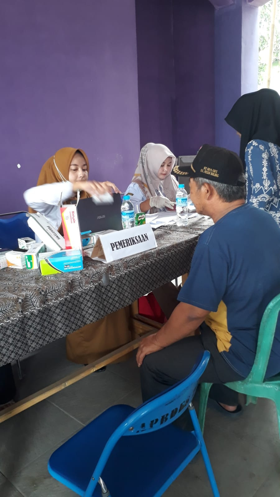 Pemeriksaan dan pengobatan lansia