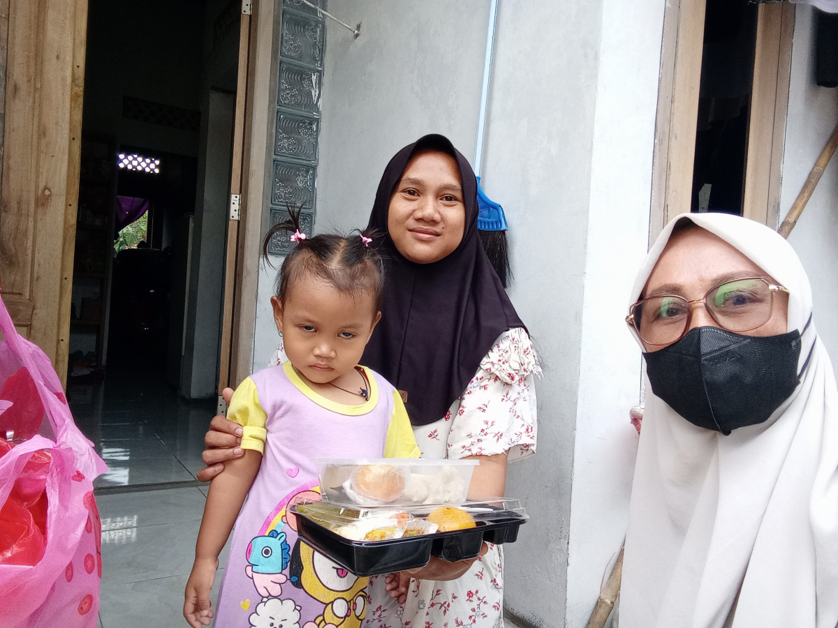 Pemberian pmt dari  puskesmas