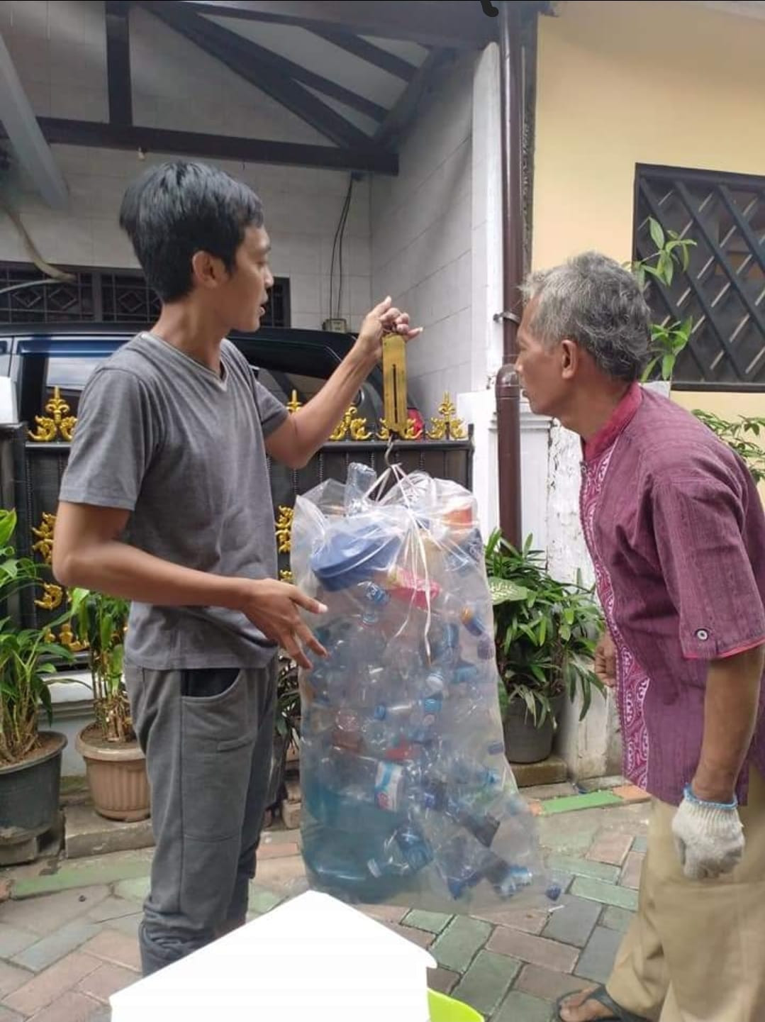 Bank sampah dan sedekah sampah