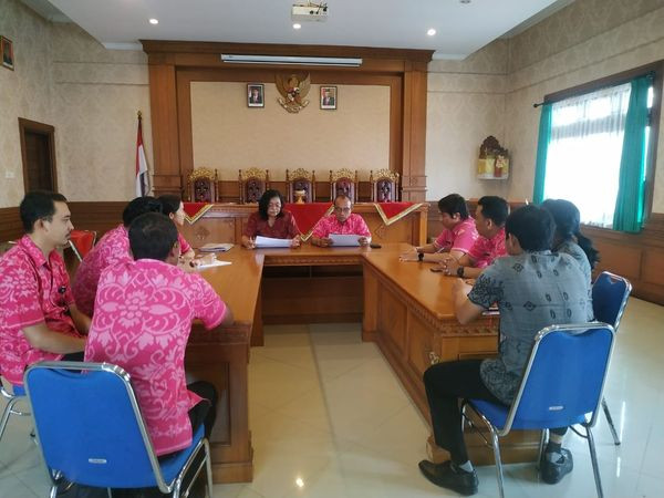 KELOMPOK KERJA DI KAMPUNG KB DESA BUDUK