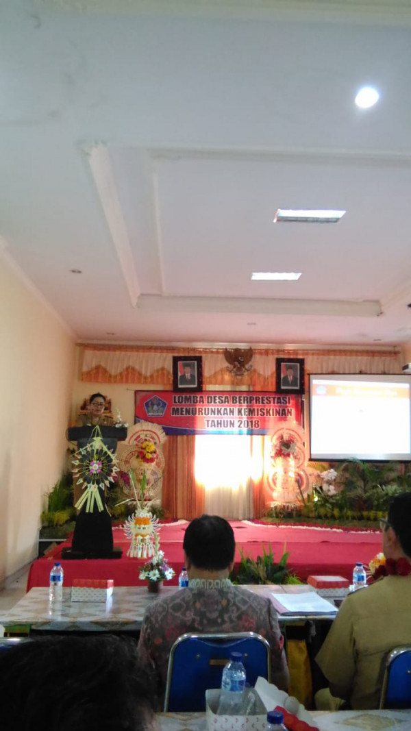 Mengikuti lomba desa berprestasi