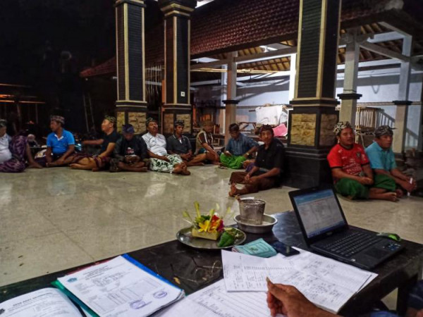 Rapat Rutin Banjar Umopoh, Warga Antusias Datang ke Banjar