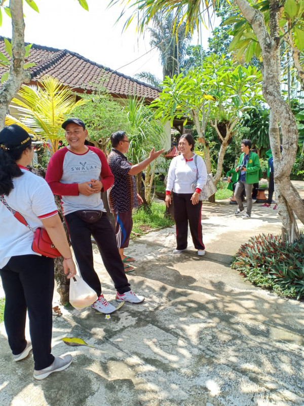 Penjelasan dari pemilik rumah