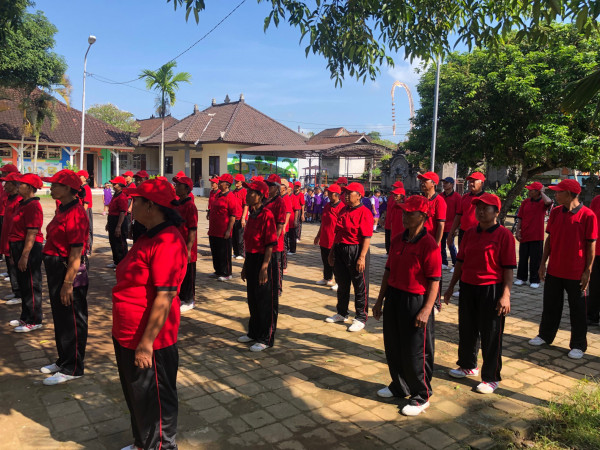 Lansia Penarungan, Lansia Sehat, Kuat dan Bersahaja