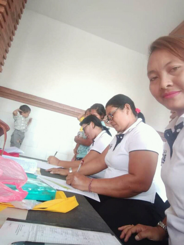 Kegiatan kelompok BKB Banjar Cemenggon