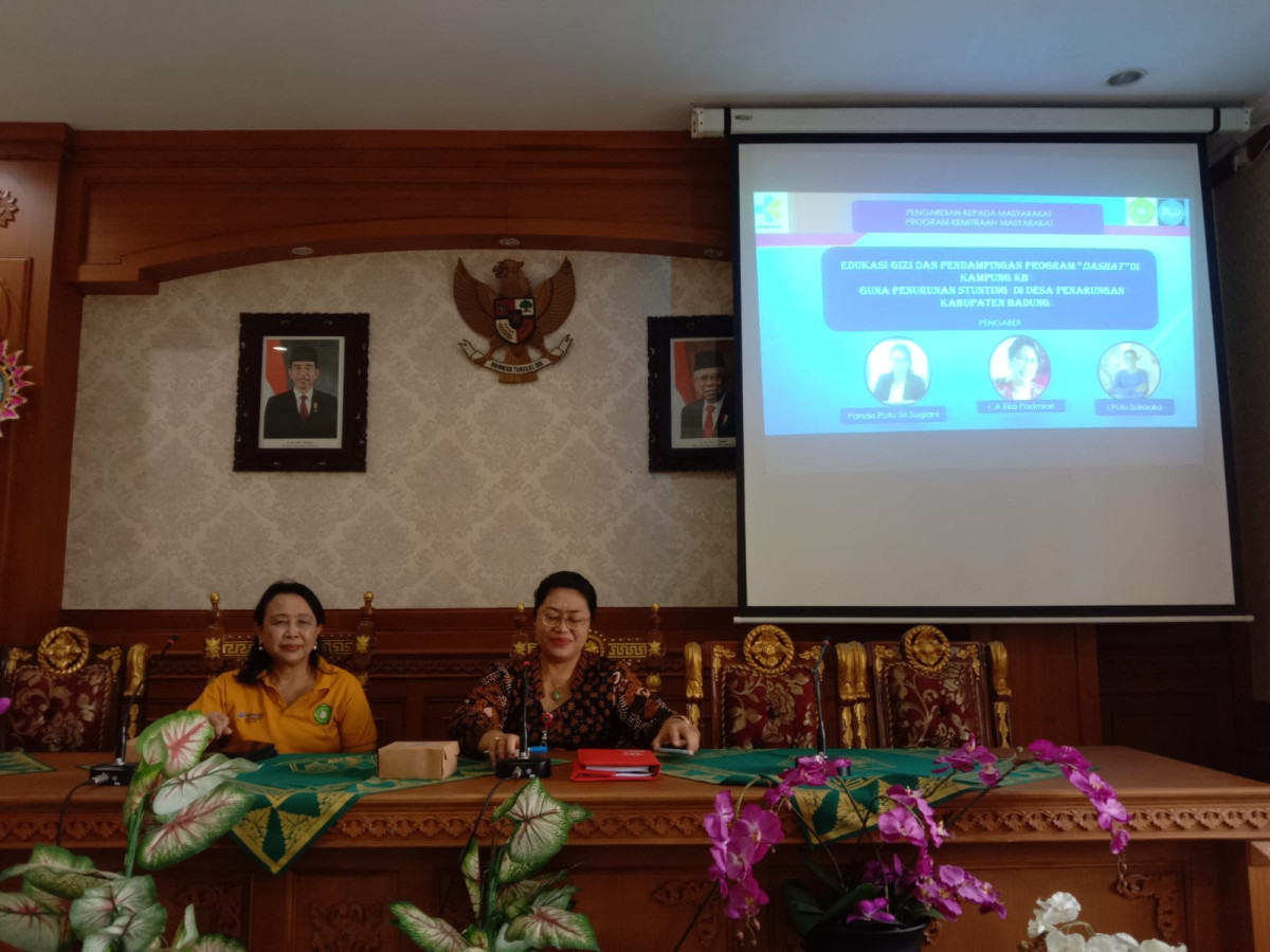 Edukasi Gizi dan Pendampingan Program DASHAT di Kampung KB Guna Penurunan Stunting di Desa Penarungan Kabupaten Badung