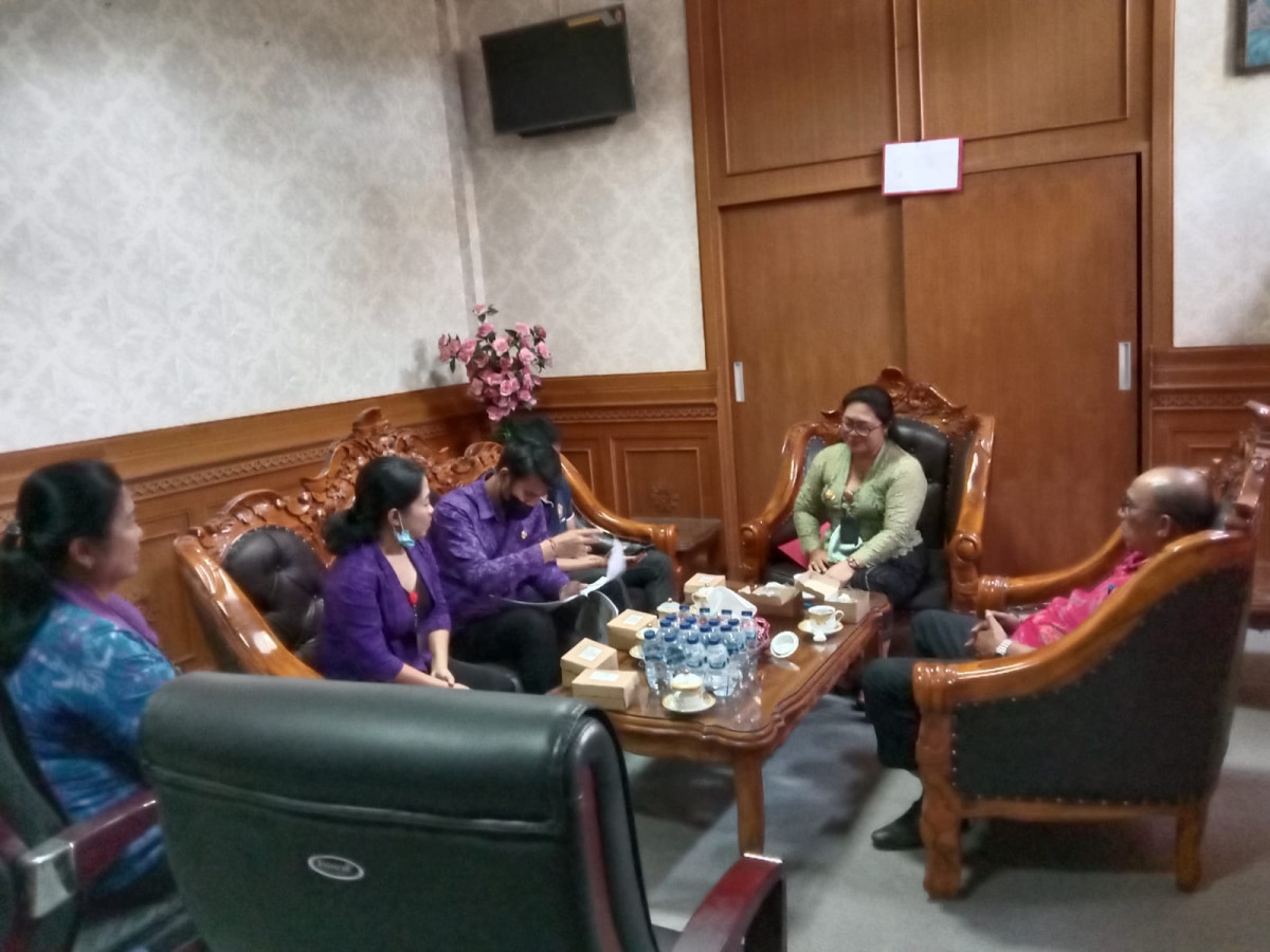 Pertemuan Pokja Kampung KB Penarungan dengan Perbekel Desa Jagapati Kecamatan Abiansemal Kabupaten Badung