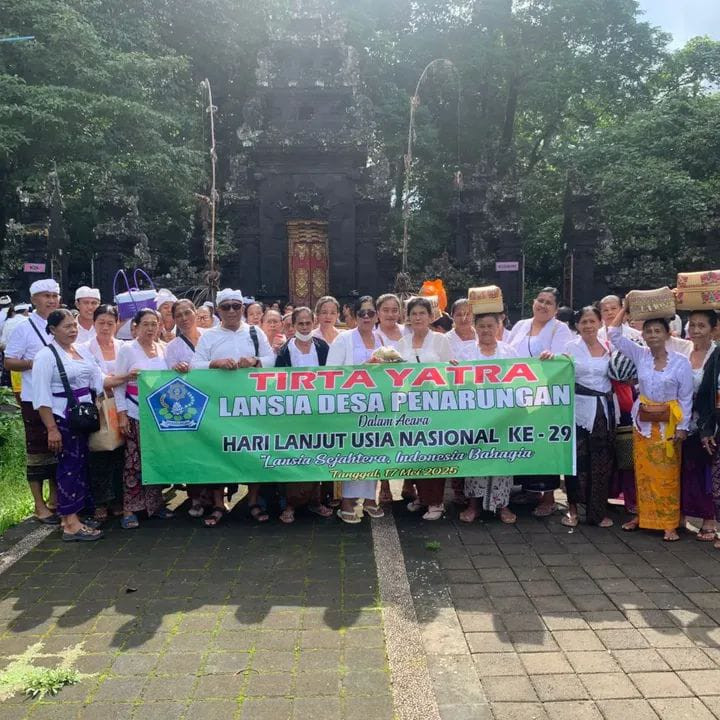 Pelaksanaan Persembahyangan bersama Lansia