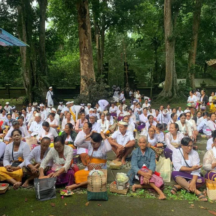 Kegiatan Persembahyangan