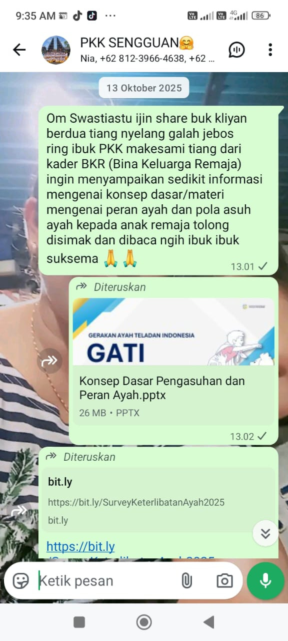 Kader BKR Rama melakukan KIE Massa melalui WA Grup PKK Banjar Sengguan