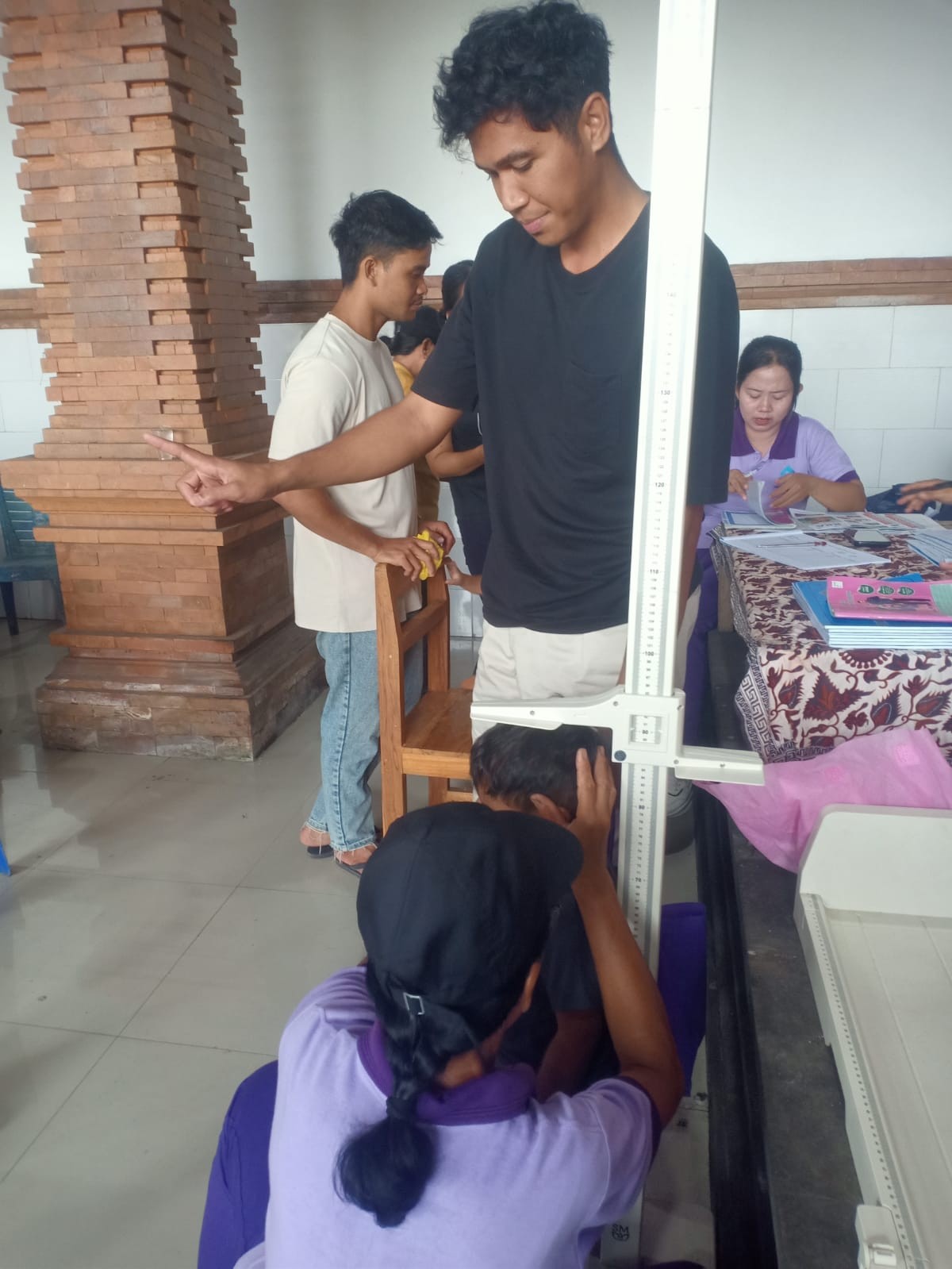 Pelaksanaan kegiatan Kader  Posyandu Siklus Hidup Br. Cemenggon