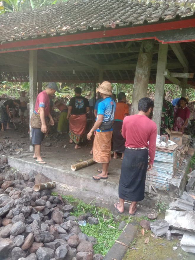 Perbaikan Penyengker Banjar Kikian