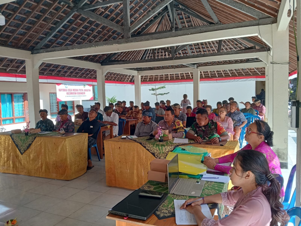 Sesi pembahasan usulan