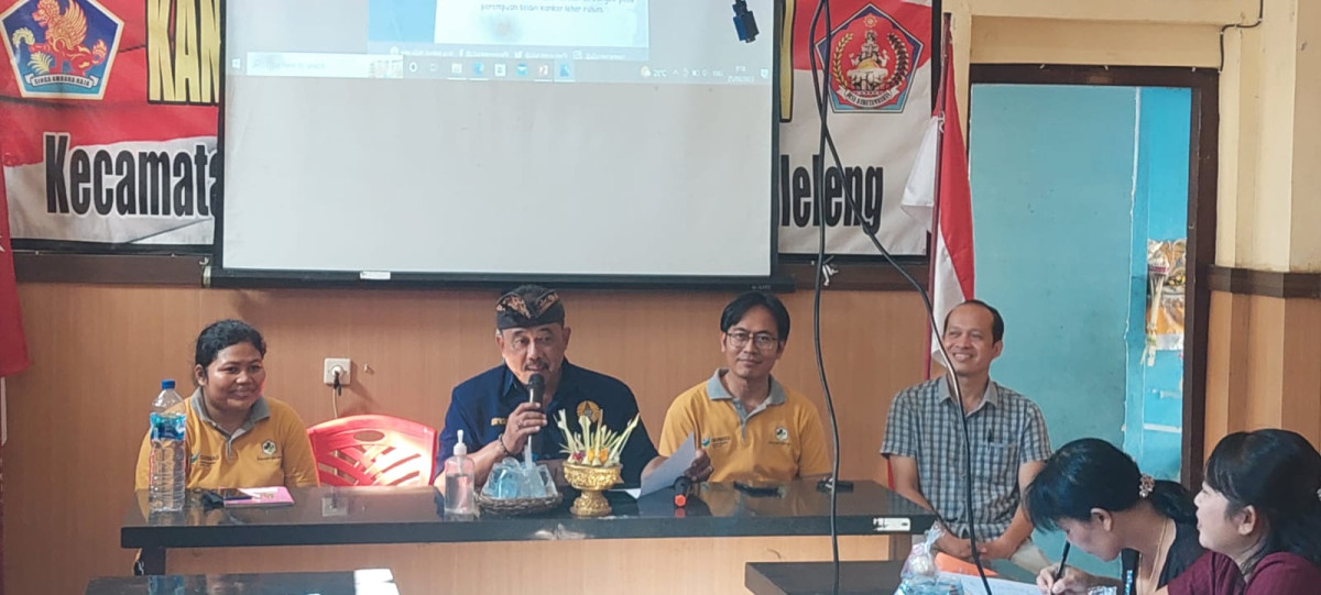 Kegiatan Sosialisasi screening layak hamil dan penyuluhan kanker payudara