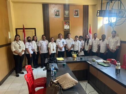 SINERGI PENGAWASAN: INSPEKTORAT DAN DINAS PMD BULELENG EVALUASI DESA ANTI KORUPSI DI KUBUTAMBAHAN