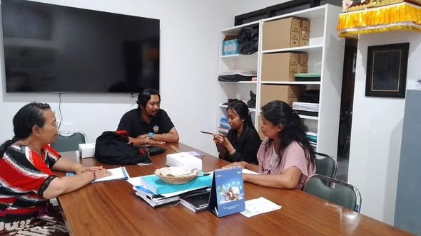 PEMBINAAN BULAN BAHASA BALI