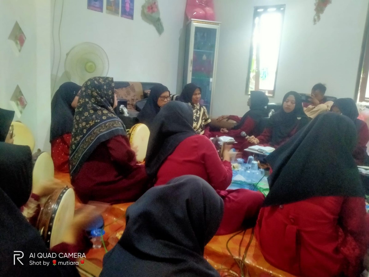 Kegiatan Maulid Habsyi Ibu-Ibu Desa Kait Kait Baru