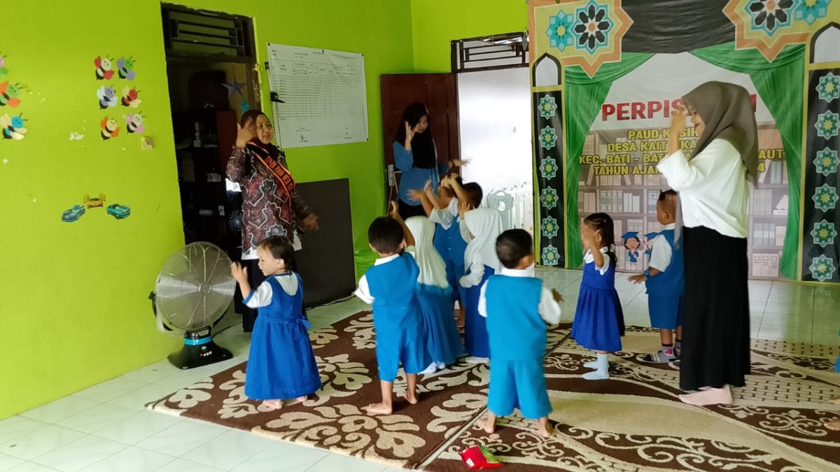 Kegiatan Pendidikan PAUD KAsih Ibu Kait Kait Baru