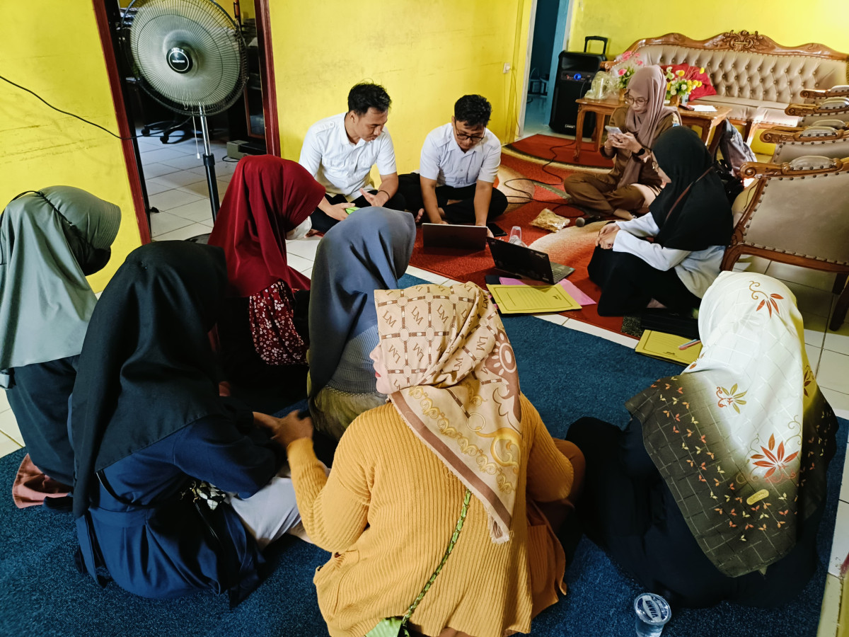 Pembinaan Pokja Kampung KB Cempaka Putih
