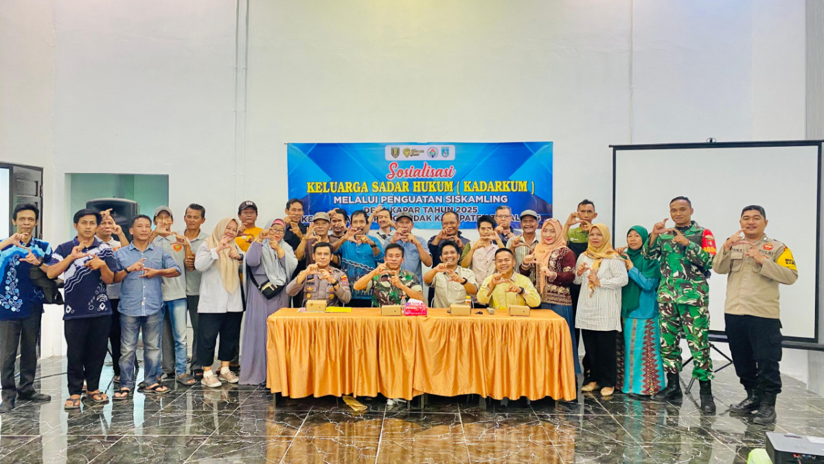 Kapolsek dan Danramil Murung Pudak Sosialisasikan Kadarkum dan Penguatan Satkamling di Desa Kapar