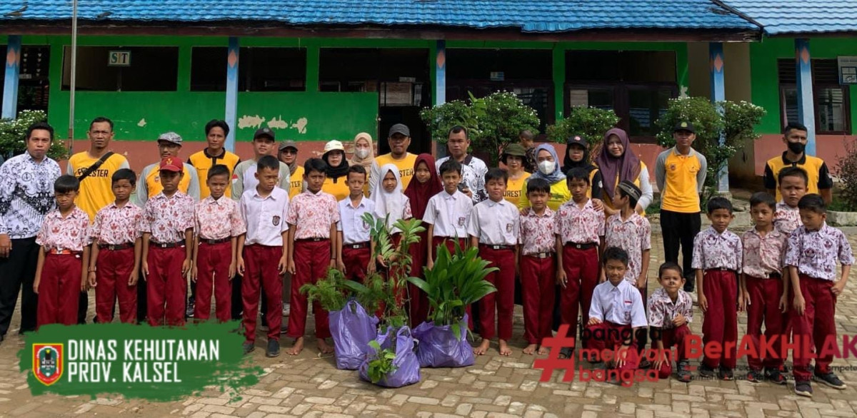 Giat penanaman bibit