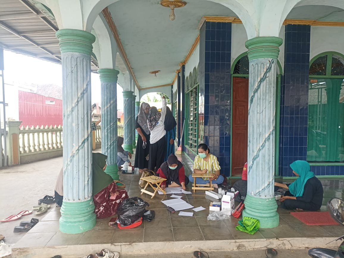 Kegiatan Bina Keluarga Lansia