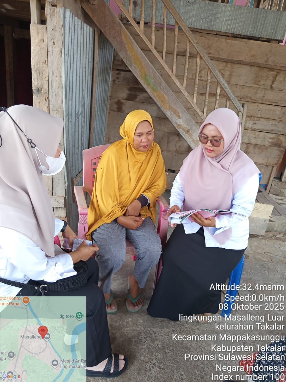 Pemberian tablet tambah darah bagi remaja putri dan ibu hamil