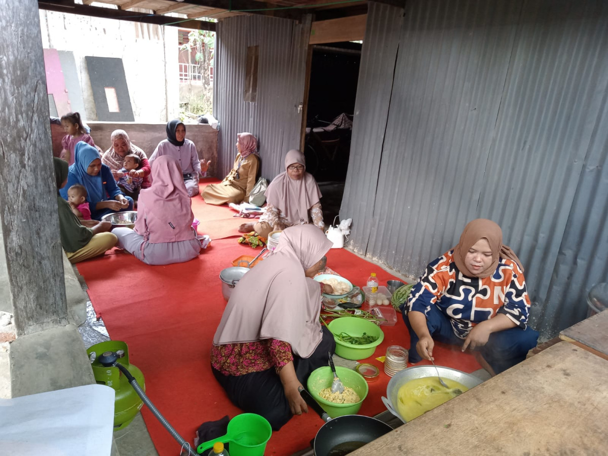 Pemberian tambahan asupan gizi bagi ibu hamil kurang energi kronik (KEK)