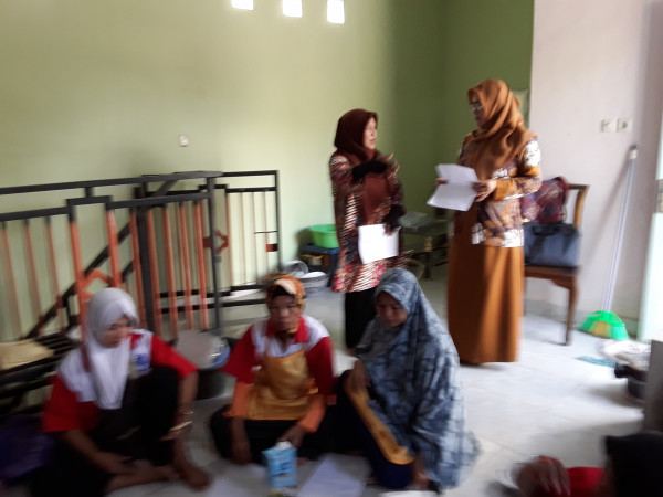 Bincang bincang dengan petugas dari blk