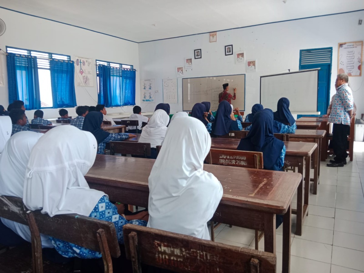 pembinaan kelompok PIK R