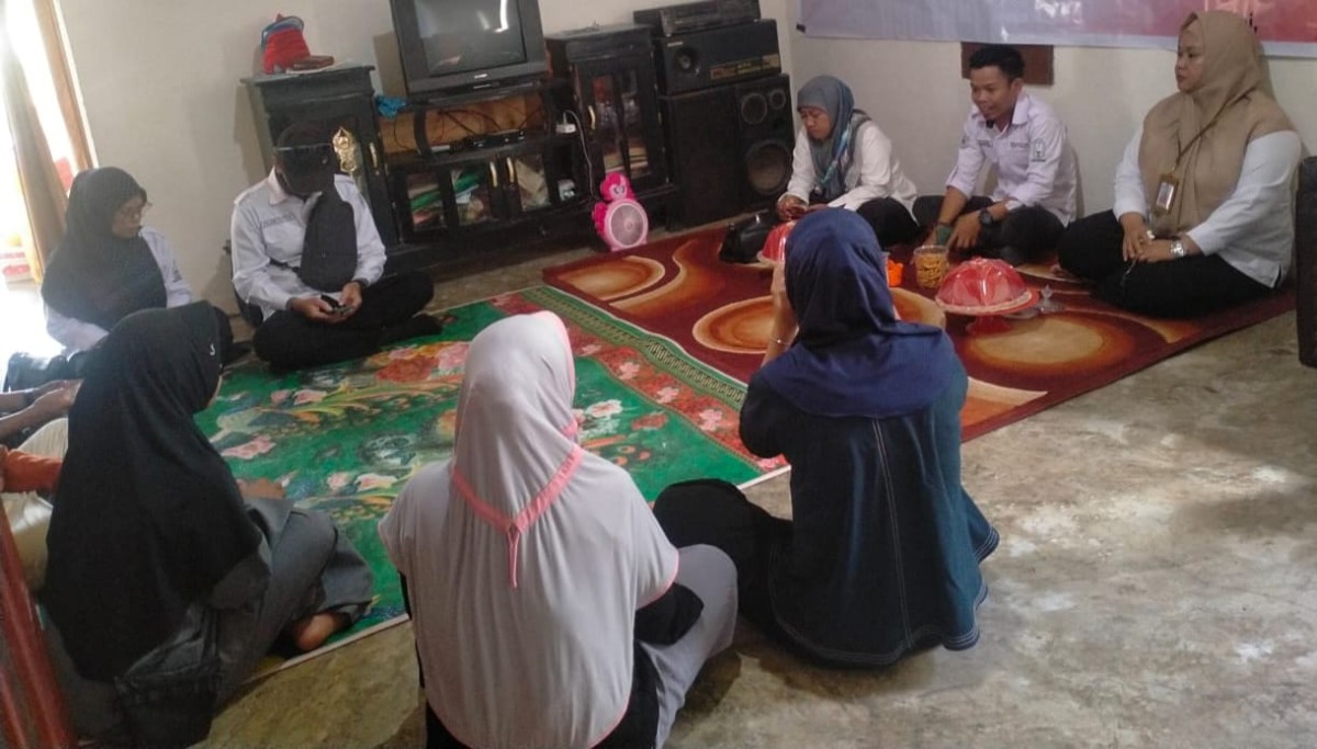 Bina Keluarga Remaja (BKR)