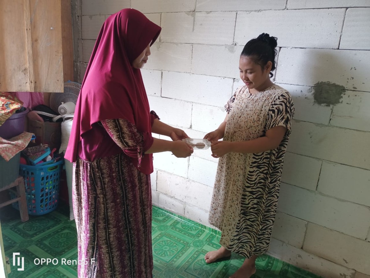 Pemberian tambahan asupan gizi bagi ibu hamil kurang energi kronik (KEK)