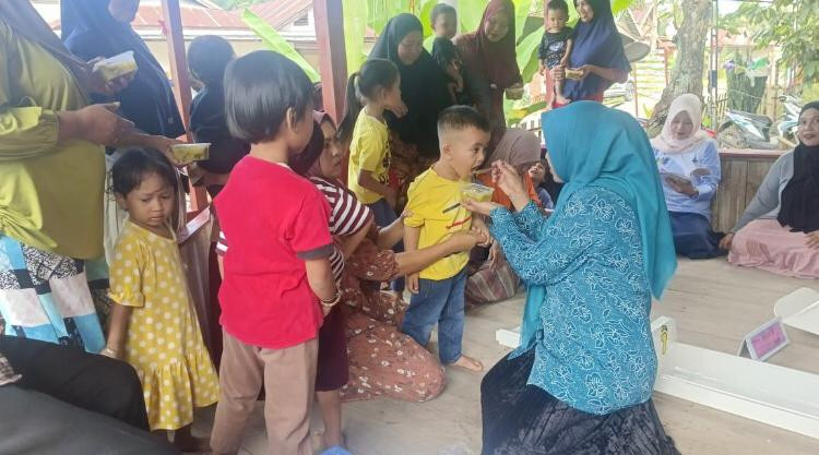 Pemberian makanan tambahan bagi anak usia 6 – 23 bulan