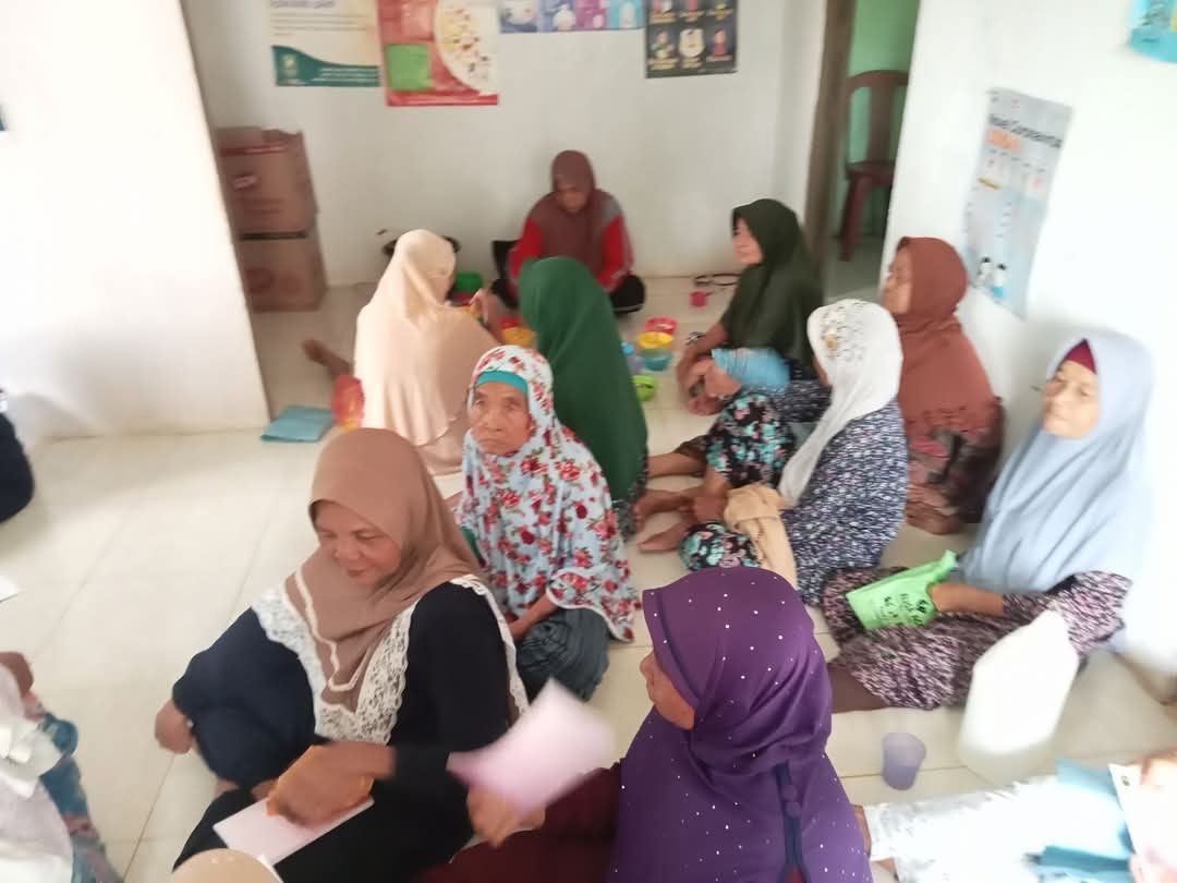 Pelaksanaan BKL (Bina Keluarga Lansia)