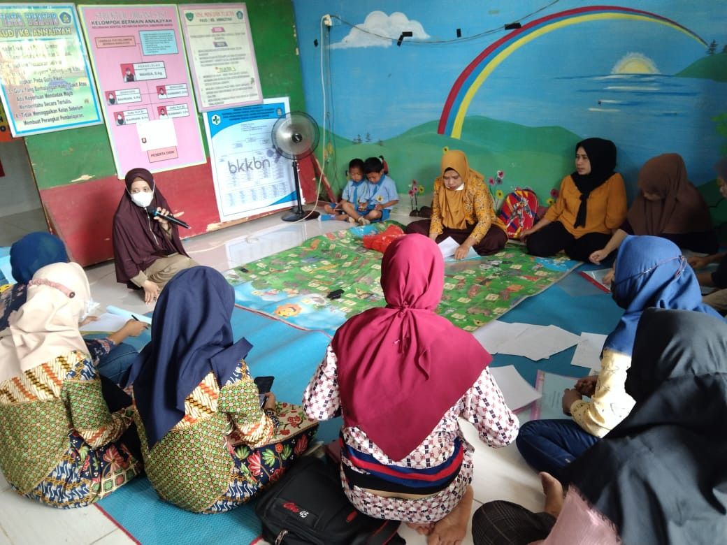 Pertemuan dan pembinaan BKB HI