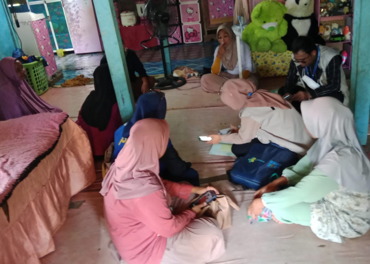 Melakukan  pendampingan  tpk