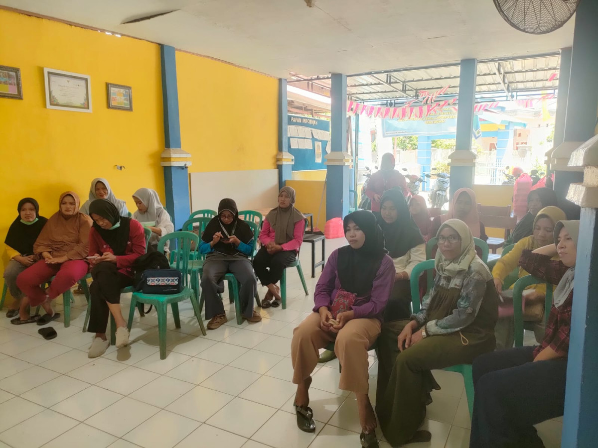 Pelatihan Tim Pelaksana Penyiapan pemberian Makanan Tammbahan Bagi Ibu Hamil KEK dan balita kurang gizi.