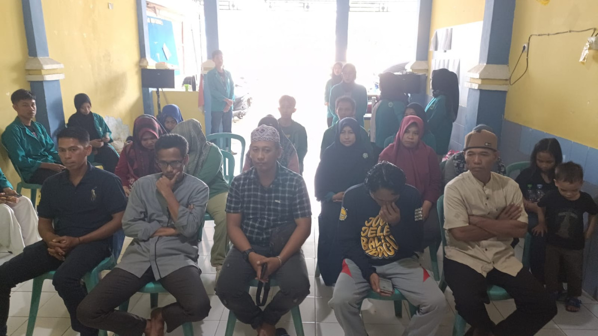 Melaksanakan Pertemuan  Penanganan isu kependudukan