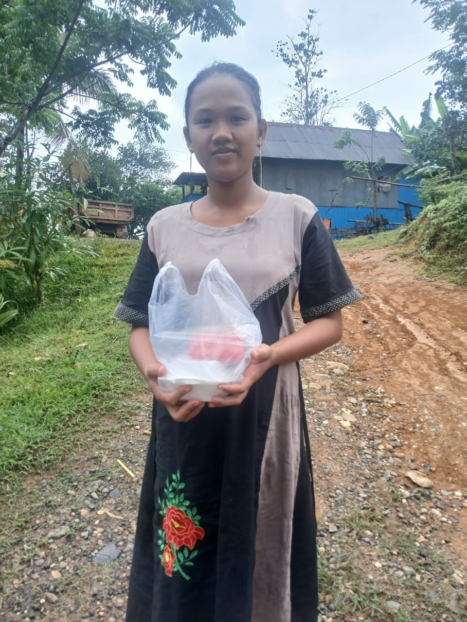 Pemberian tambahan asupan gizi bagi ibu hamil kurang energi kronik (KEK)