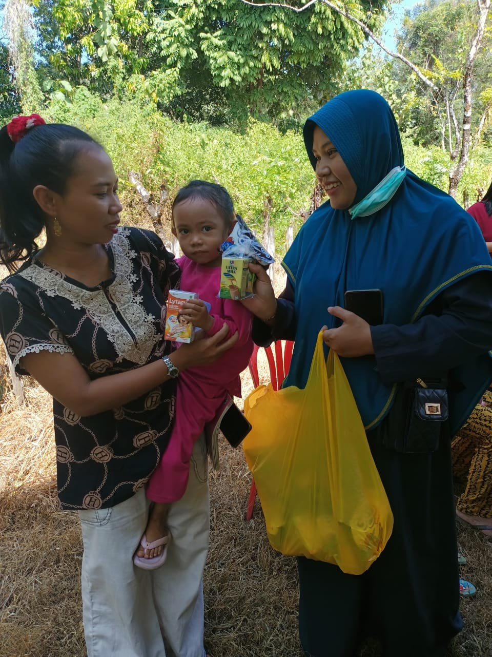 pemberian tambahan asupan gizi bagi balita dengan status gizi kurang