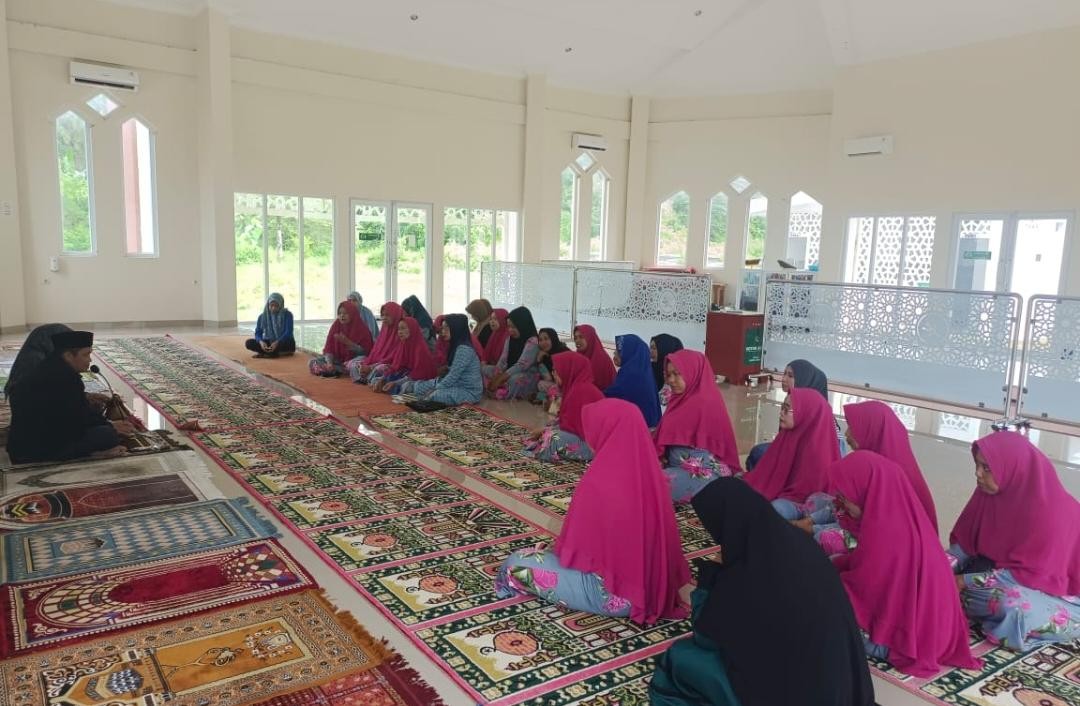 Pengajian Rutin Majelistaklim Desa  Siawung