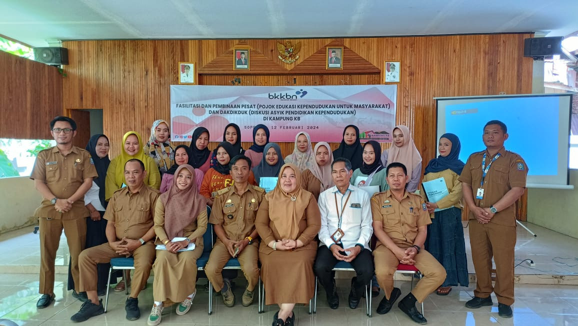 foto bersama perwakilan bkkbn prov. sulsel