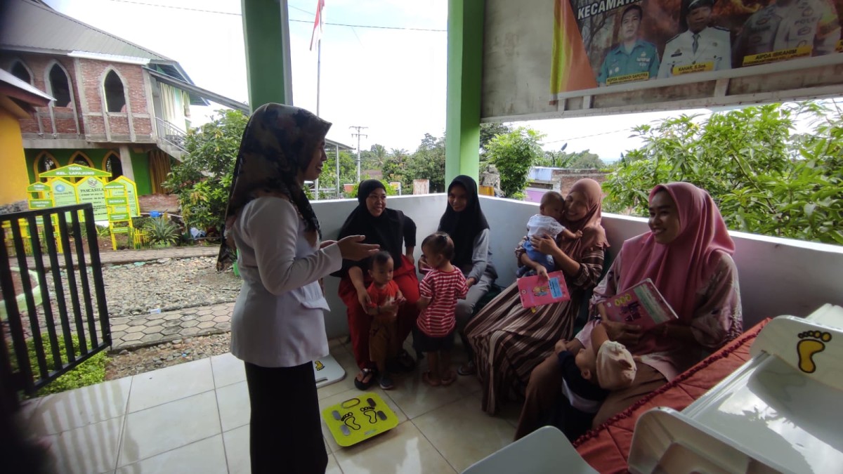 Pemberian makanan tambahan bagi anak usia 6 – 23 bulan