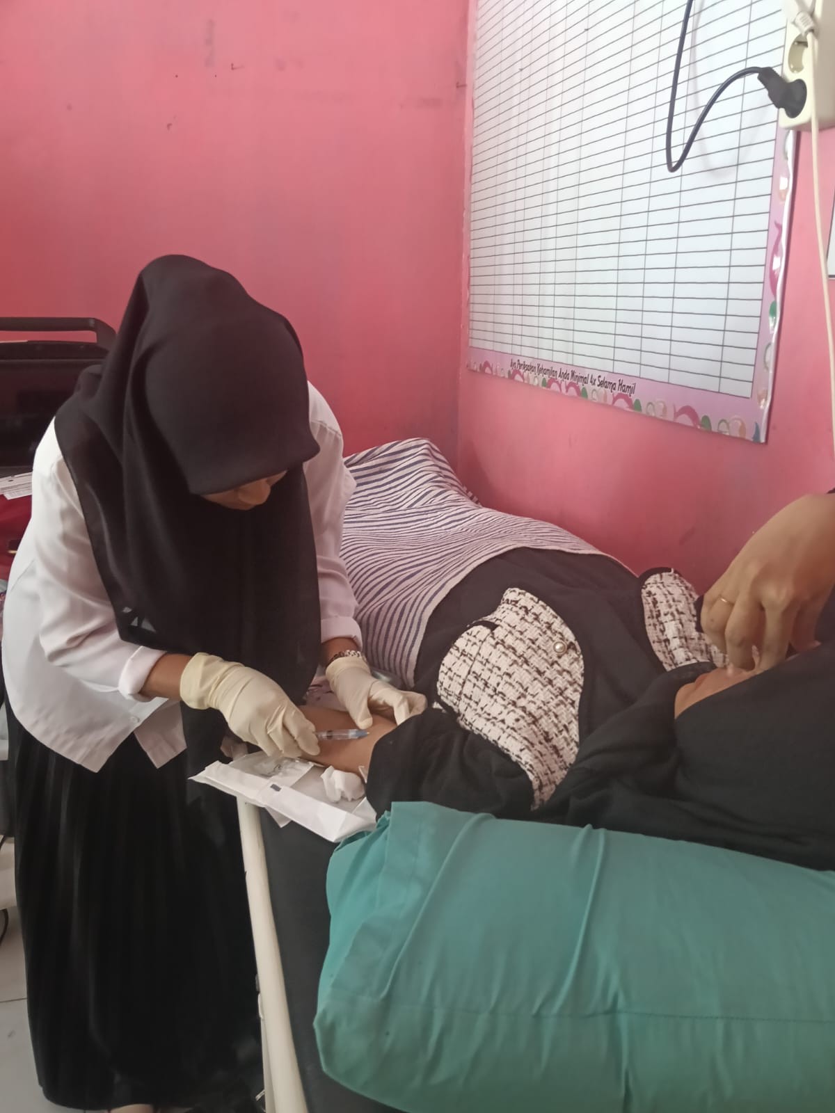 Pelayanan Keluarga Berencana (KB) dan Kespro